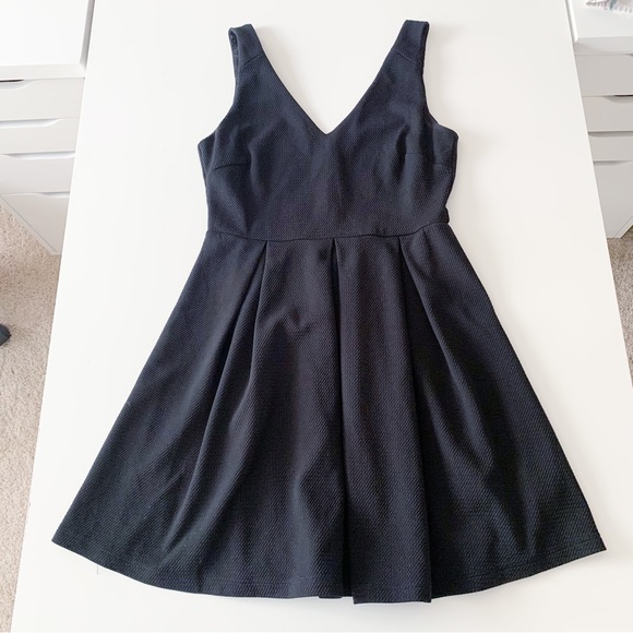 Lush Dresses & Skirts - Lush fit and flare skater dress black size medium